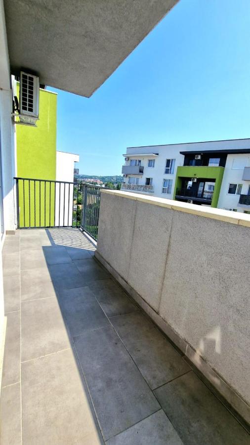 Cozy Apartment Prima Residence Oradea Ngoại thất bức ảnh
